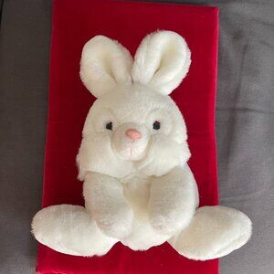 Vintage plush bunny rabbit 🐇 – 11”